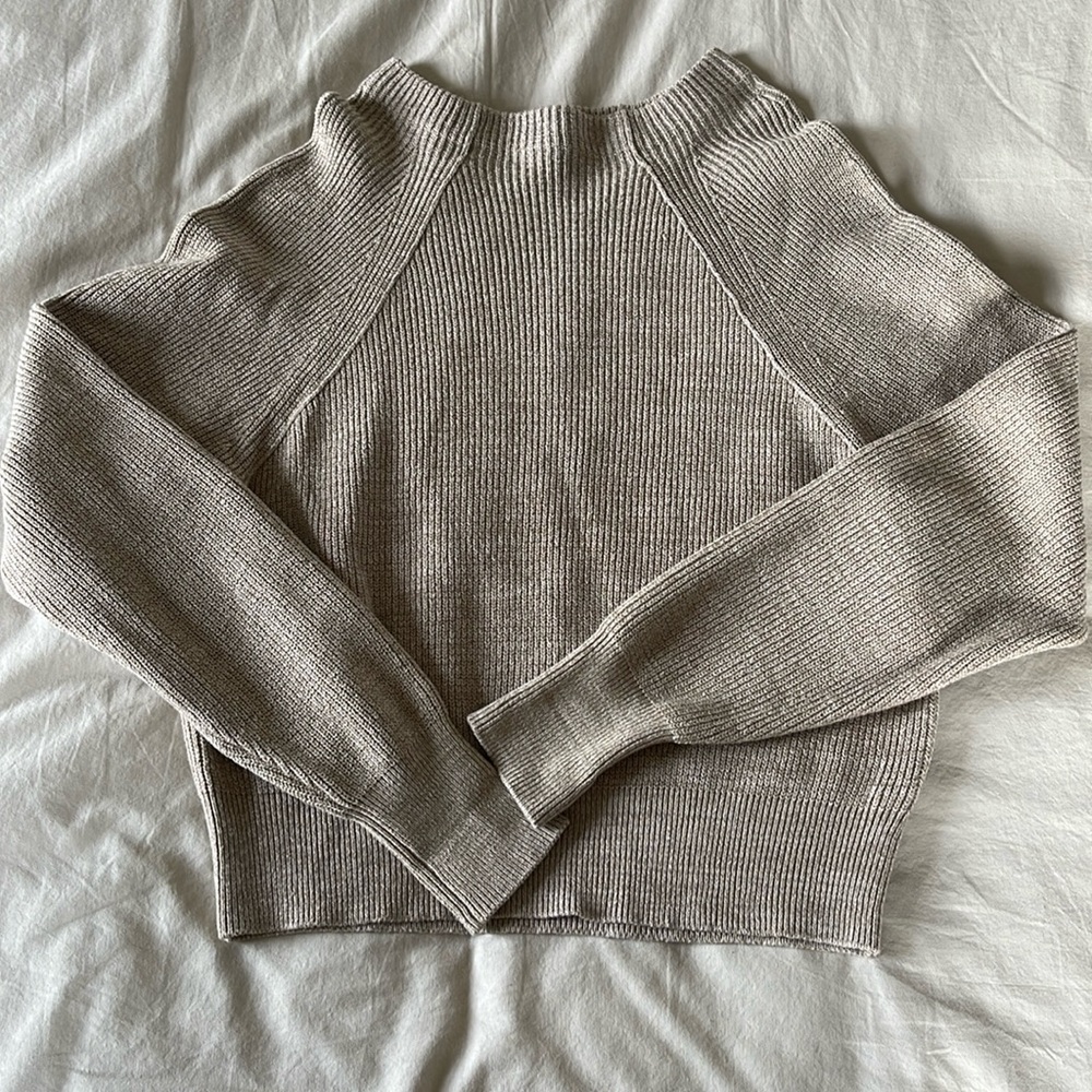 FREE PEOPLE SWEATER